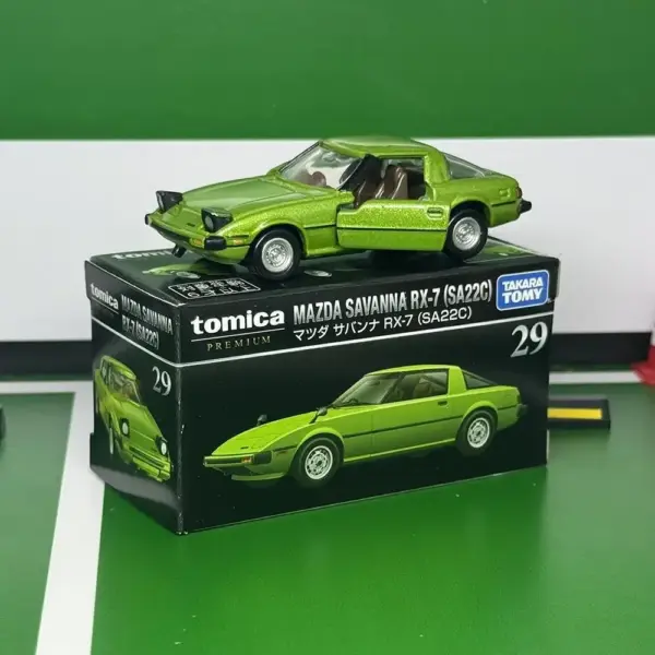 Mazda Savannah RX-7 Diecast Model Car - Image 2