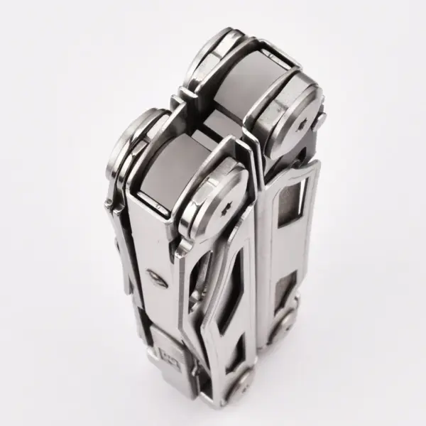 Versatile BHBT Multi-tool with Folding Knives - Image 5