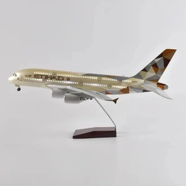 Airbus A380 Model Airplane with LED Light - Image 8