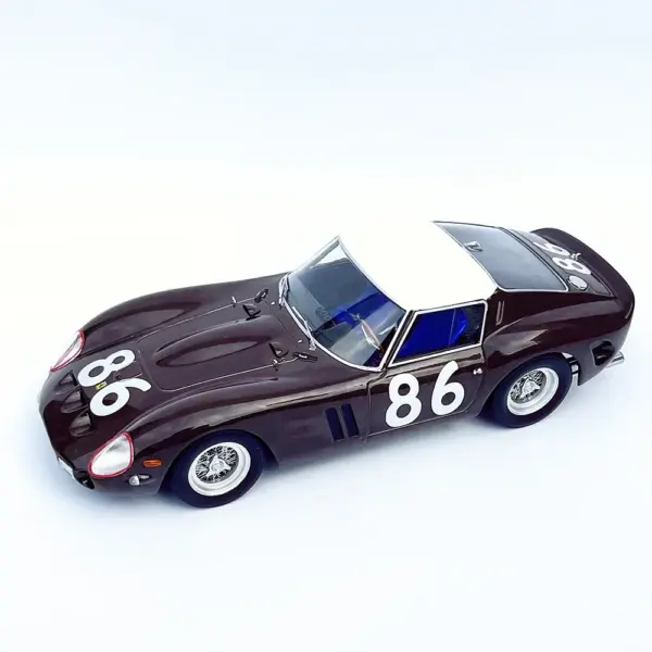 Ferrari 250 GTO 1:18 Scale Diecast Model - Image 8