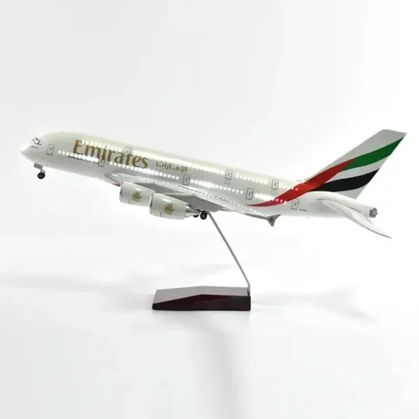 Airbus A380 Model Airplane with LED Light - Image 17