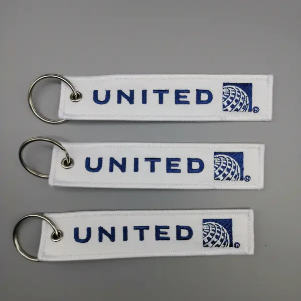 United Airlines Pilot Keychain Double Sided Design - Image 3