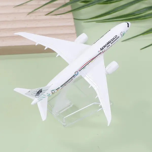 Diecast Aeromexico B787 Airplane Model 16cm - Image 5