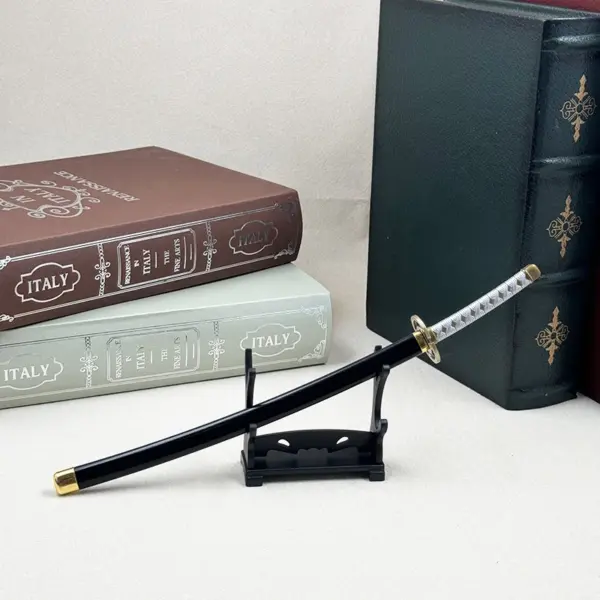 26cm Miniature Shinsō Katana Toy Replica - Image 4