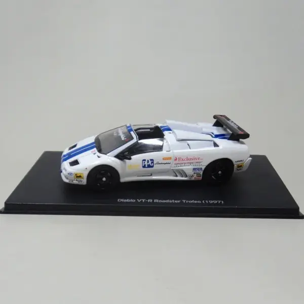 Diecast 1:43 Lamborghini Diablo VT-R Model - Image 2