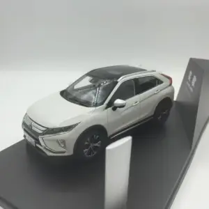 GAC Mitsubishi Eclipse Cross 1:18 Alloy Model 9 S497156ed84014c00bc87fc77375d3125d