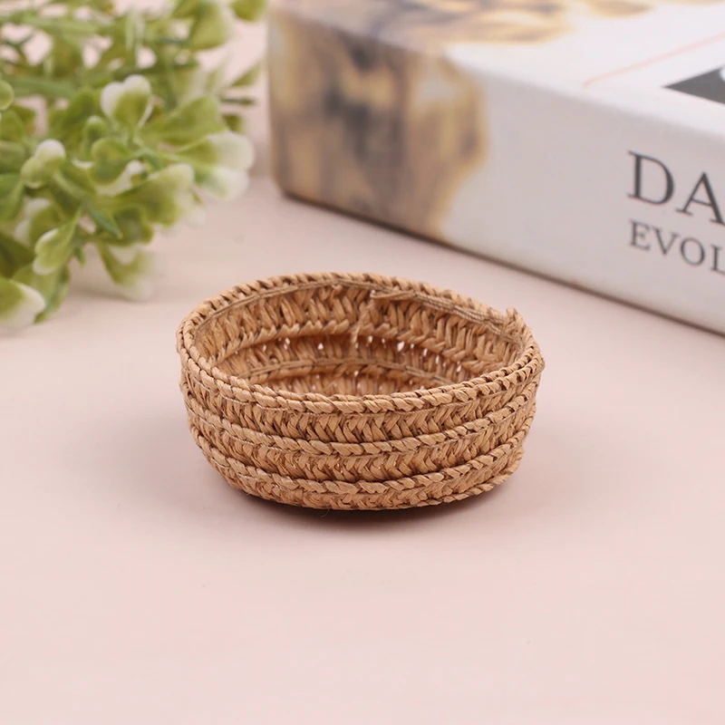 Mini Straw Handbags for Dollhouse Decor 26 Mini Straw Handbags for Dollhouse Decor - Image 26