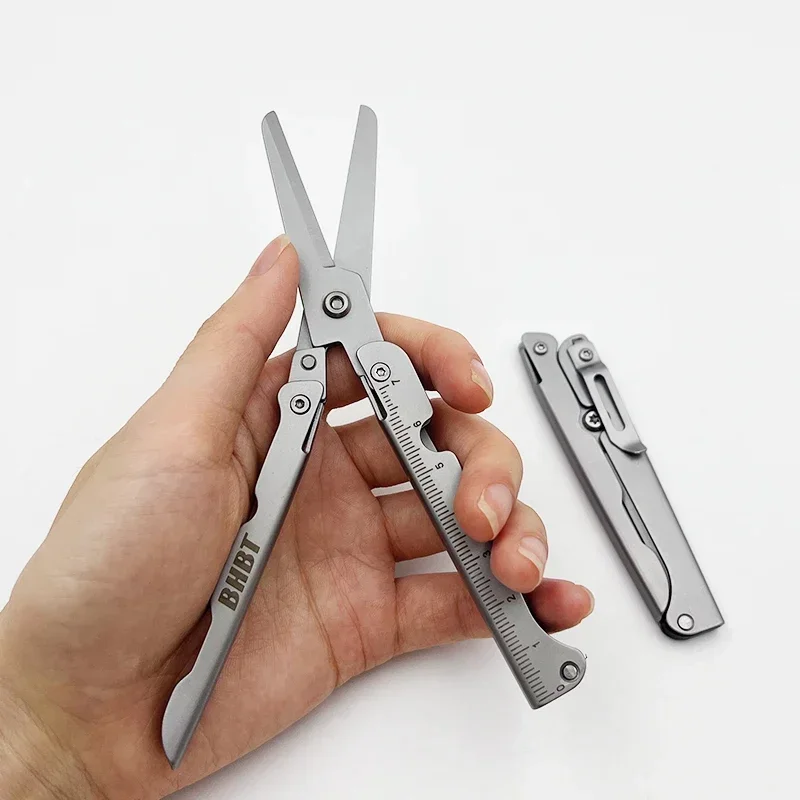 Big Scissors with Back Clip for Outdoors 5 Big Scissors with Back Clip for Outdoors - Image 5