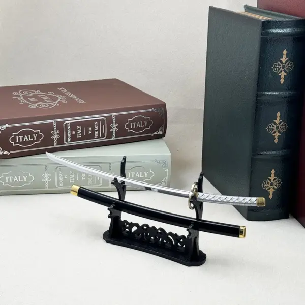 26cm Miniature Shinsō Katana Toy Replica - Image 7