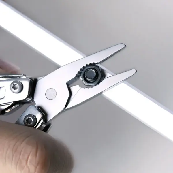 NexTool 10-in-1 Multi-Functional EDC Tool - Image 6