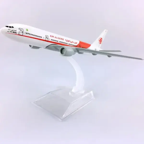 Air Algeria Boeing 777-200 Model 1:400 Scale - Image 3
