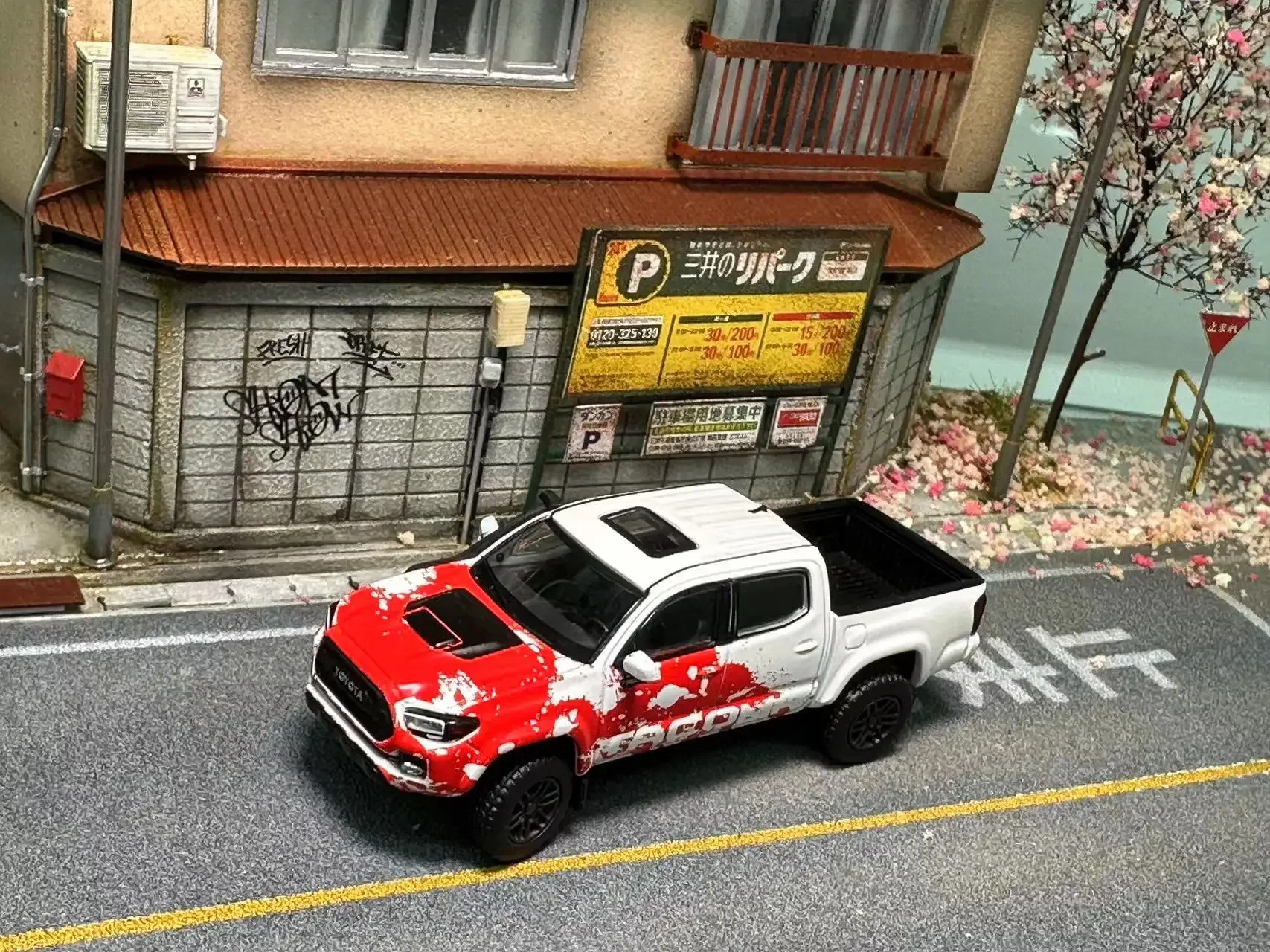 1:64 Diecast Toyota Tacoma Model Car 7 1:64 Diecast Toyota Tacoma Model Car - Image 7