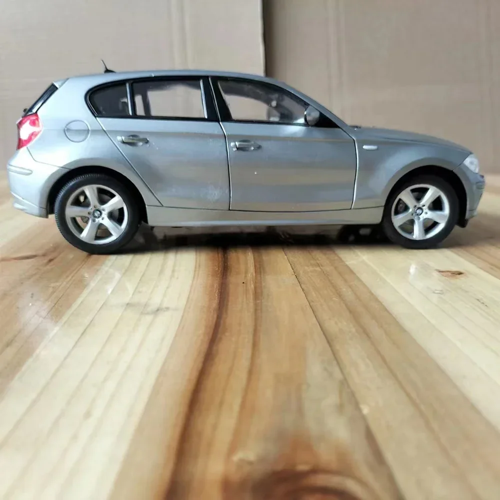 BMW 120i Die-cast Model Car 1:18 Scale 3 BMW 120i Die-cast Model Car 1:18 Scale - Image 3