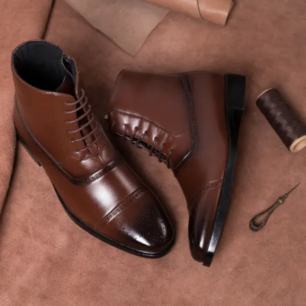 Men's Chelsea Boots with Pointed Toe Design - Image 8