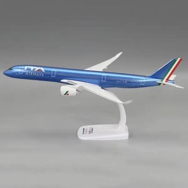 1/200 Scale ITA Airways A350 Model Airplane - Image 4