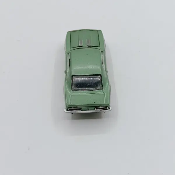 1967 Chevy Camaro Ss Die-cast Model 1:64 - Image 5