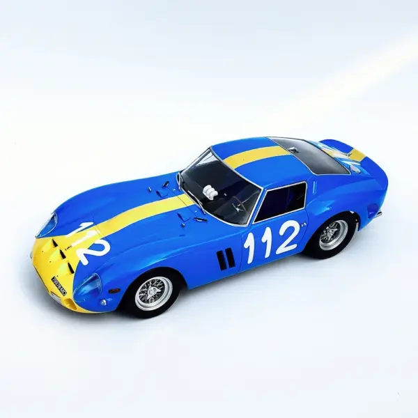Ferrari 250 GTO 1:18 Scale Diecast Model - Image 12