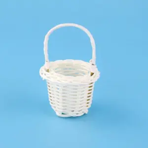 Mini Straw Handbags for Dollhouse Decor 54 Sa192520df97546d68419b6b80d305febO