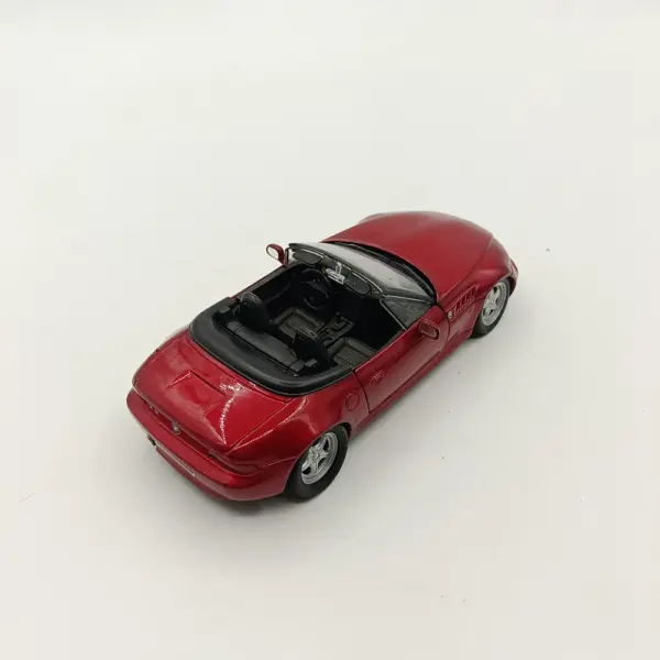BMW Z3 Roadster 2.8 Diecast Model 1:24 Scale - Image 2