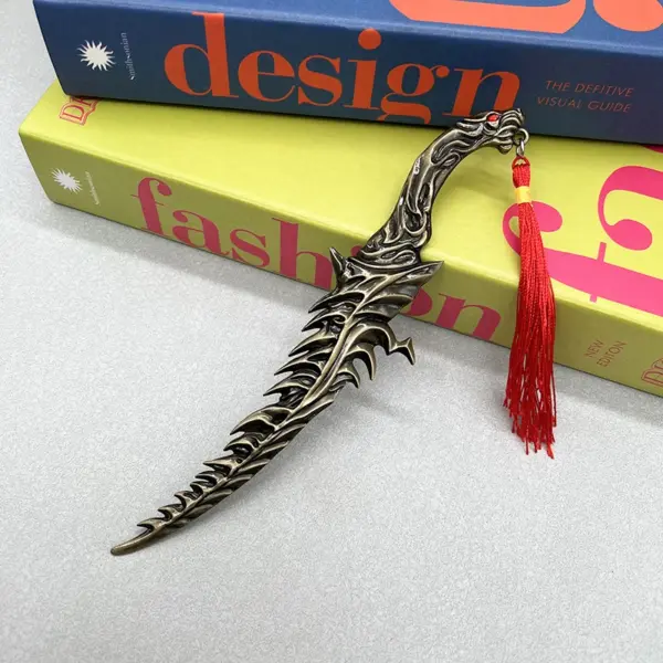 Reduvia Dagger Metal Replica 21cm Ornament
