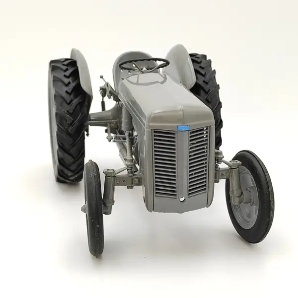 Diecast 1/16 Uh Ferguson TEA20 Tractor Model - Image 3