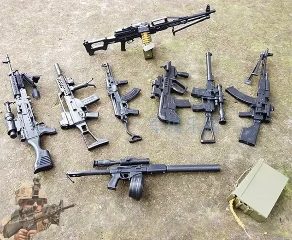 1/6 Scale AK47 G36 Assault Rifle Model Kit - Image 3