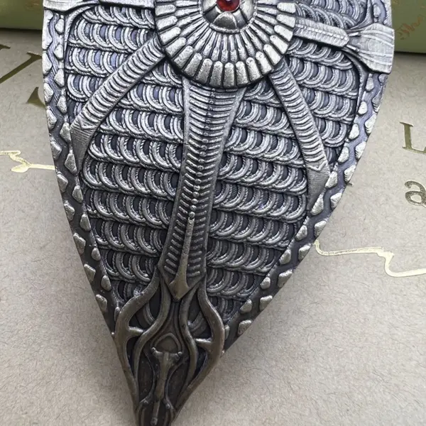 17cm Kratos Leviathan Ax and Shield Model - Image 3
