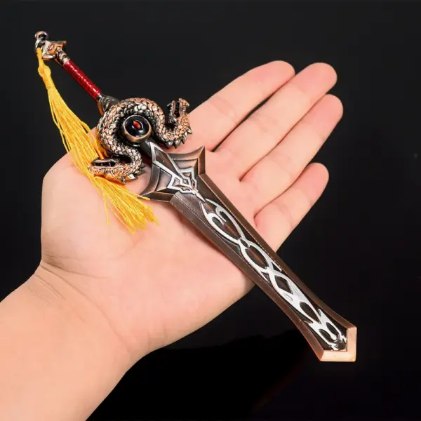 Alloy Ashkandi Greatsword Model - 21.5cm - Image 3