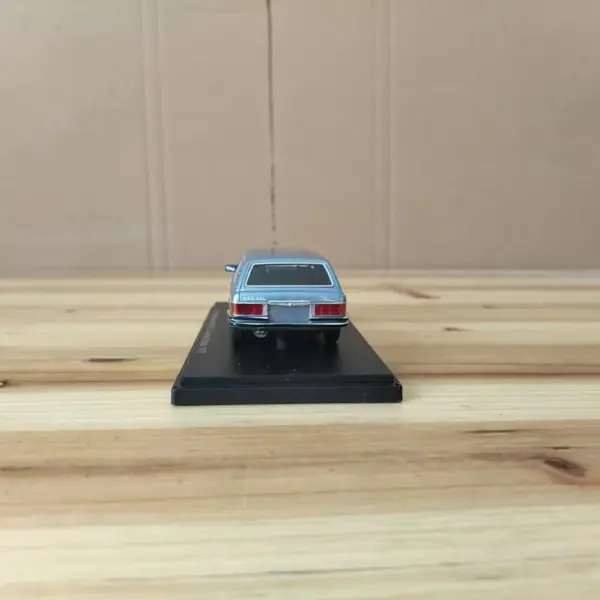 1976 Benz 450SEL 1:43 Scale Resin Model - Image 5