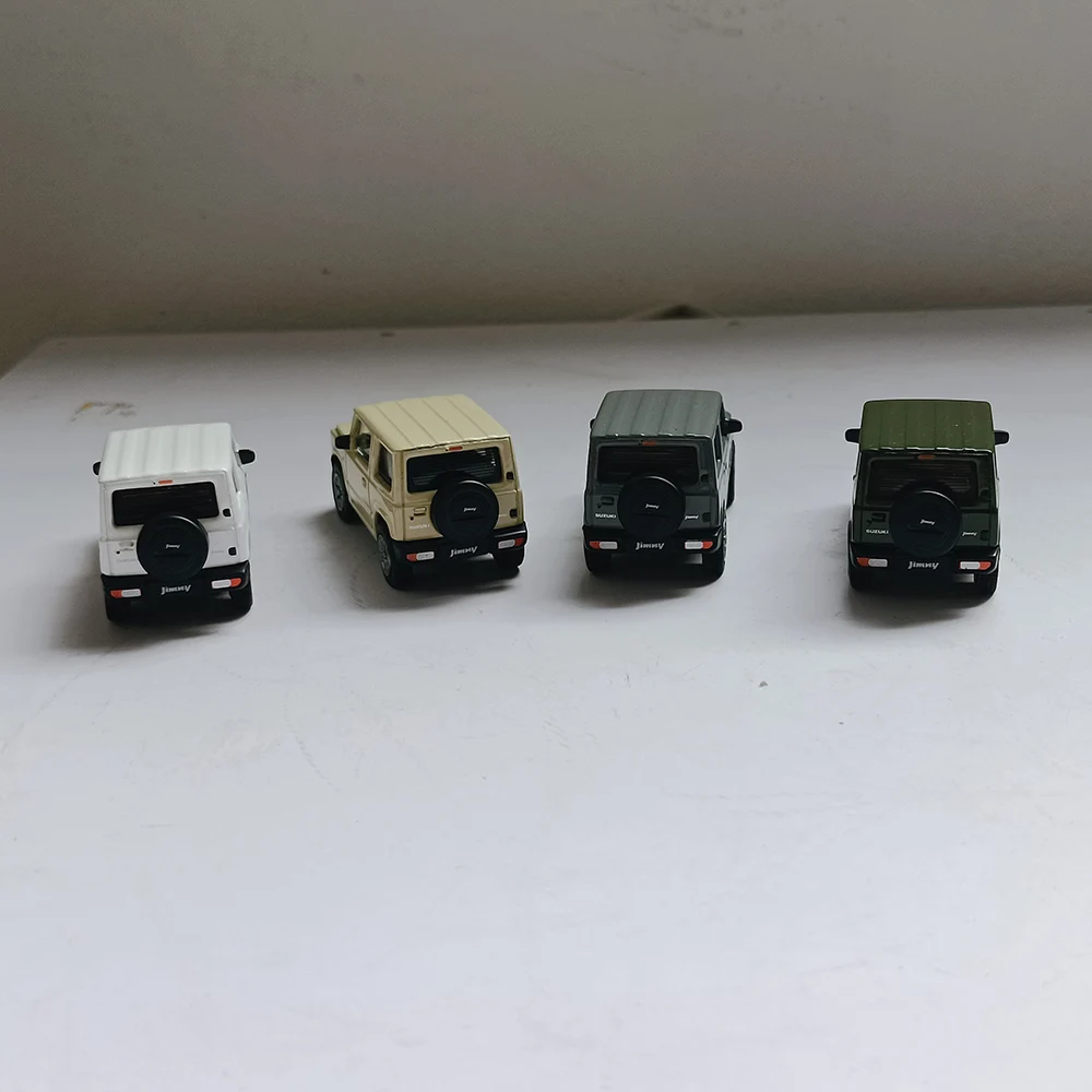 Suzuki Jimny Die-cast Model 1:64 Scale 5 Suzuki Jimny Die-cast Model 1:64 Scale - Image 5