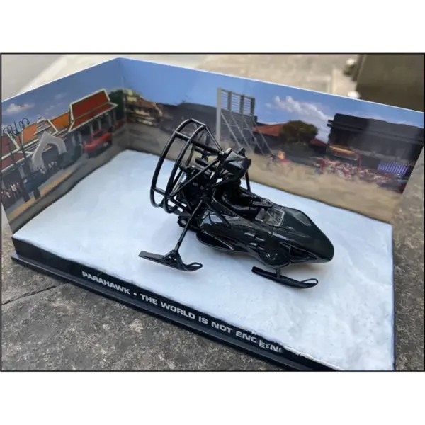 1:43 Alloy HOVERCRAFT Model from 007 Series - Image 4