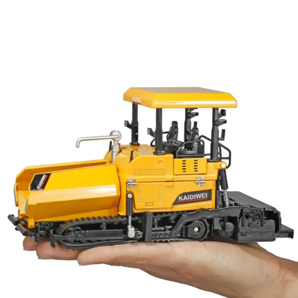 1:40 Scale High Simulation Alloy Paving Car Model - Image 2