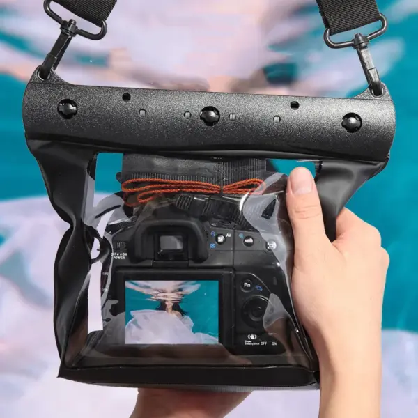 20m Underwater Housing for DSLR and SLR Cameras - Image 4
