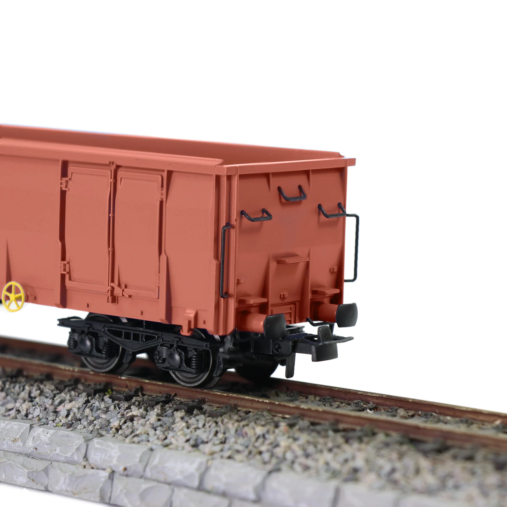 Evemodel HO Scale Gondola Car Set 3pcs 5 Evemodel HO Scale Gondola Car Set 3pcs - Image 5