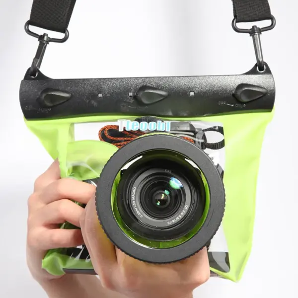 20m Underwater Housing for DSLR and SLR Cameras - Image 12