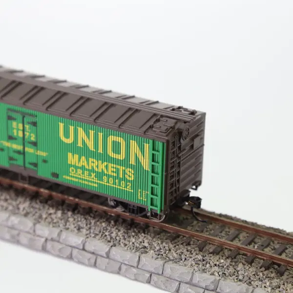 Evemodel HO Scale 40ft Reefer Train Car - Image 3