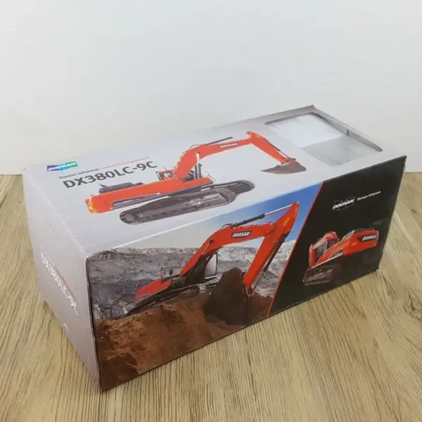 Diecast 1:50 Scale DX380 LC-9C Excavator Model - Image 4