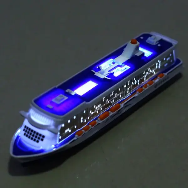 1:100 Alloy Pull Back Cruise Ship Model - Image 5