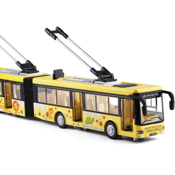 1:50 Scale Alloy Double Section Bus Model - Image 4