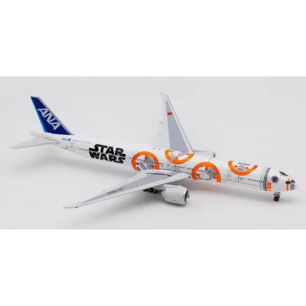 ANA Boeing B777-300ER Diecast Model 1:400 - Image 4