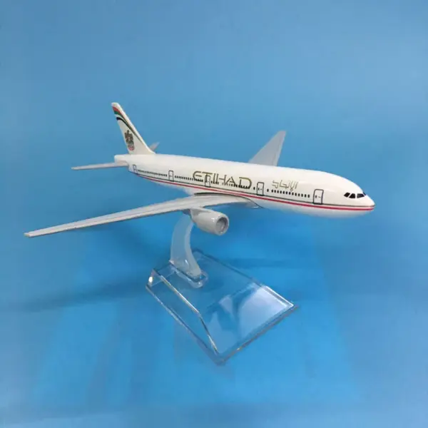 Etihad Boeing B777 1:400 Diecast Model Plane - Image 5