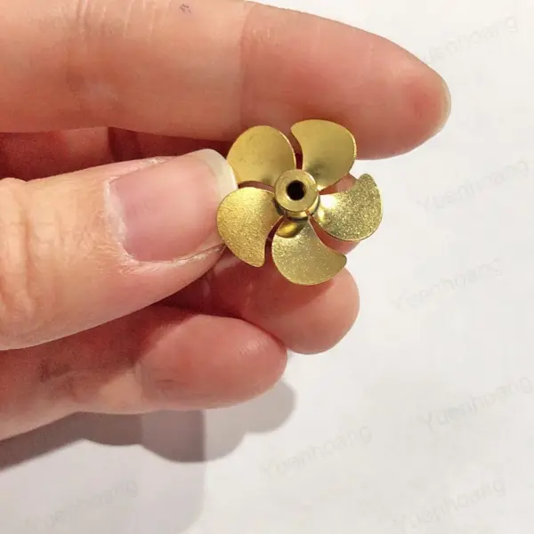 Brass 5-Blade Propellers for RC Boats - Image 3