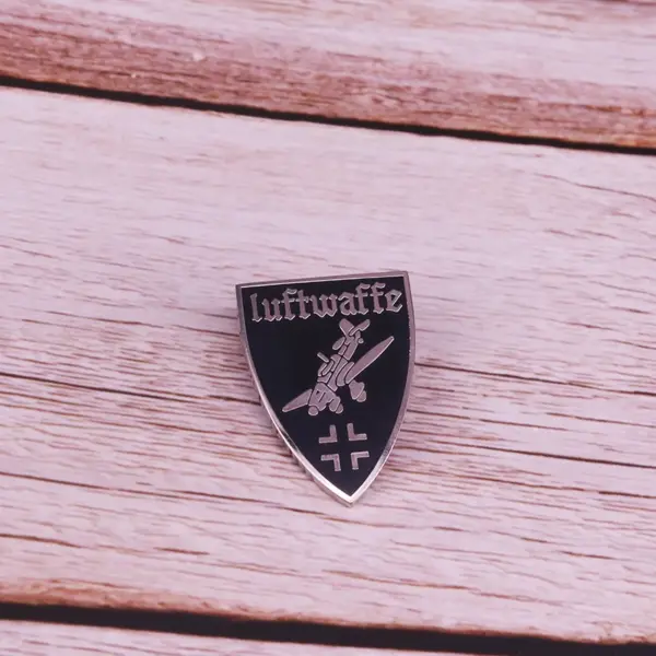 Luftwaffe JU-87 Stuka Brooch Pin Accessory - Image 3