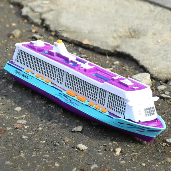 1:100 Alloy Pull Back Cruise Ship Model - Image 3