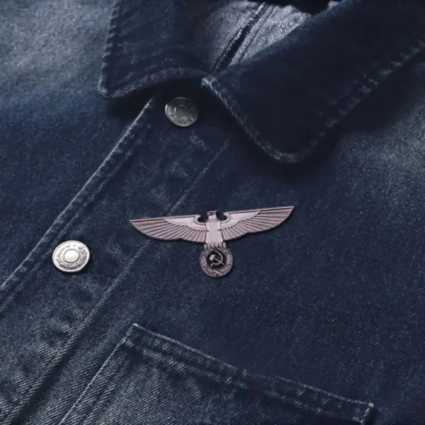 CCCP Victory Eagle Brooch Pin for Collectors - Image 6