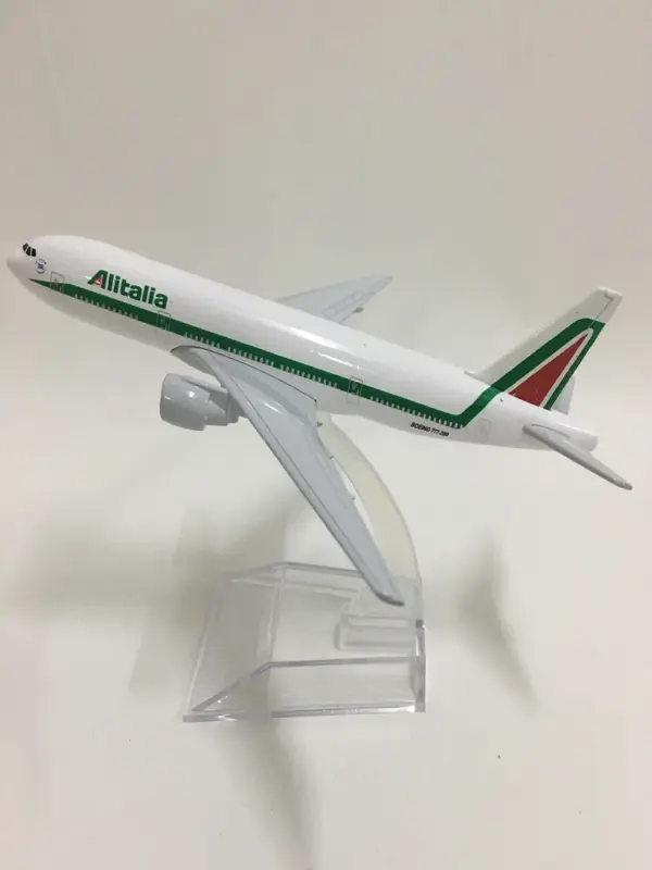 Airbus A380 Boeing 747 Diecast Model 1:400 - Image 43