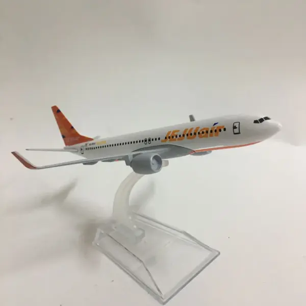 Korea JEJUAIR Airlines Boeing 737 Model Airplane - Image 2