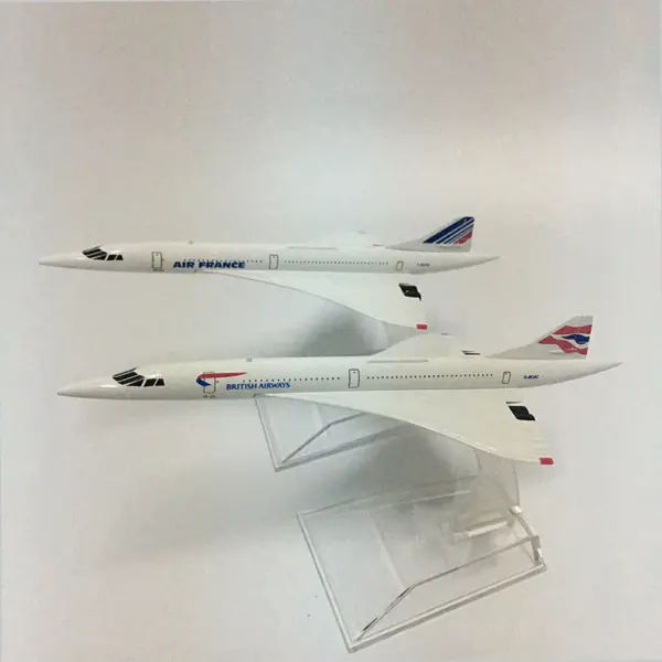 Airbus A380 Boeing 747 Diecast Model 1:400 - Image 6