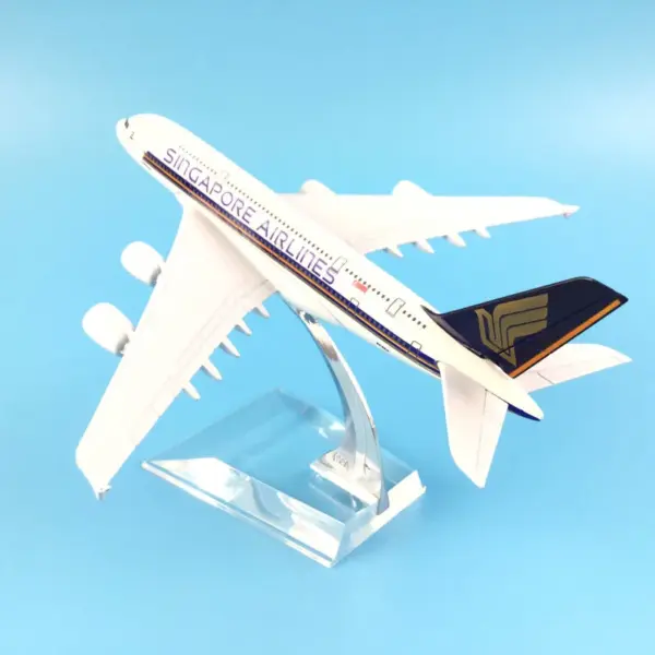 Singapore Airways A380 Model Aircraft 1:400 - Image 3