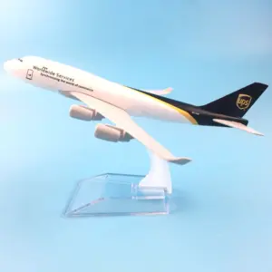 UPS Airlines Boeing 747 Diecast Model 1/400 8 HTB1EDJJiwDD8KJjy0Fdq6AjvXXa1